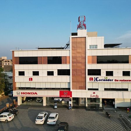 Lords Eco Inn Navsari Extérieur photo