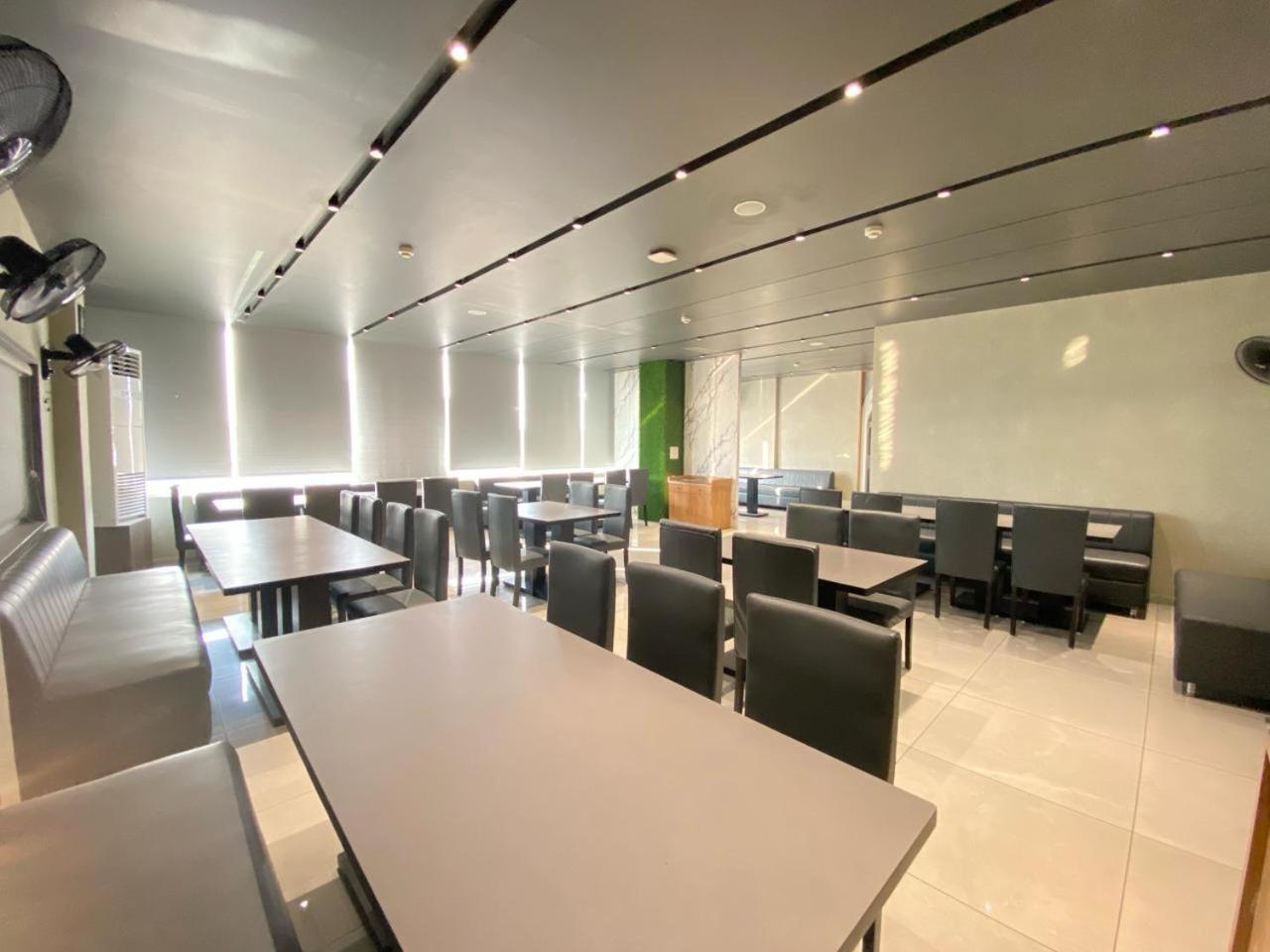 Lords Eco Inn Navsari Extérieur photo
